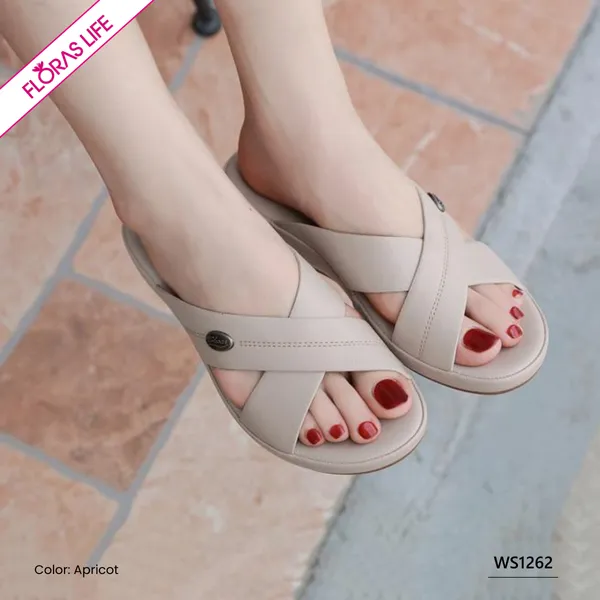 SOLE SERENITY WOMEN'S SANDAL