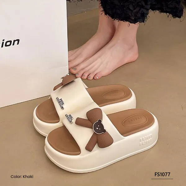 Lazy Loungers Female Slipper