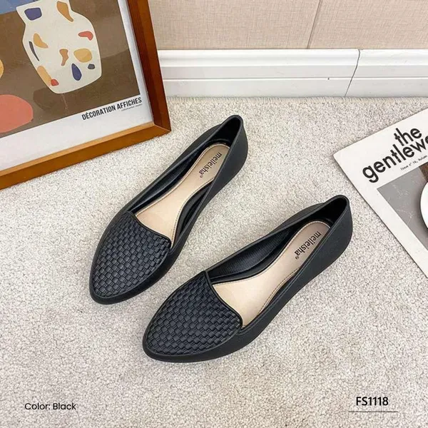 Wild Bloom Female Slipper