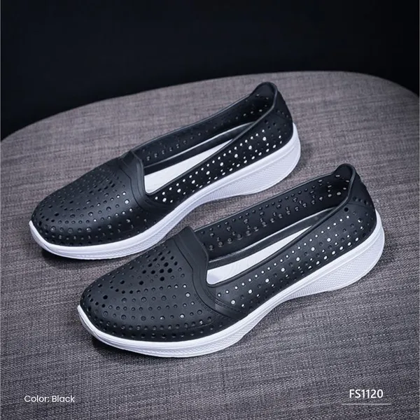 Mute Move Female Slipper