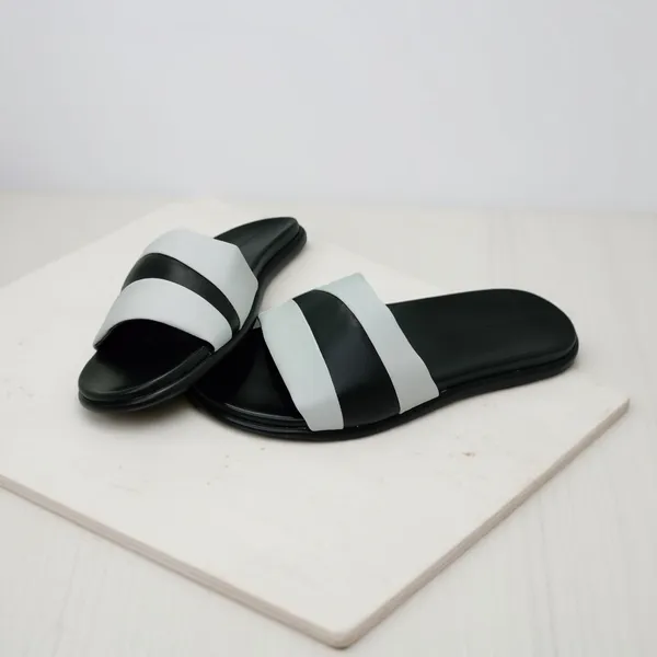 URBAN MONK MEN'S SLIPPER