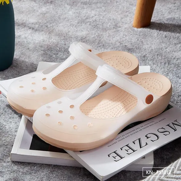 SILK STEPS FEMALE SLIPPERS