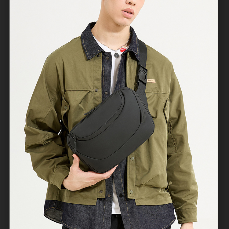 SWIFT CARRY CHEST BAG - OFF BEAT