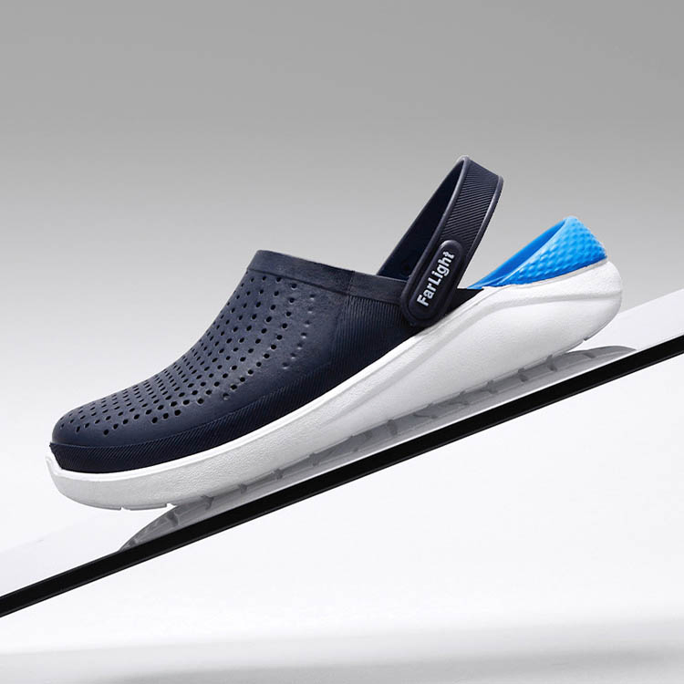 CALM RUNNERS RAIN SLIPPERS - KICK NATIONS
