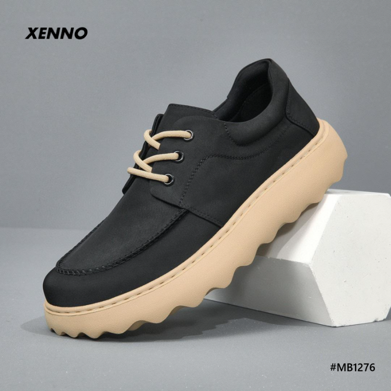 AGILITY GRIP MARTIN BOOTS