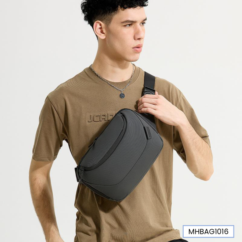SWIFT CARRY CHEST BAG - OFF BEAT